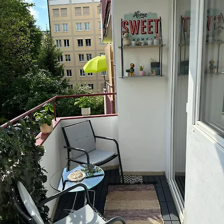 Cozy & Stylish Space With Parking