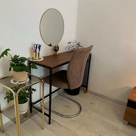 Kwatera prywatna Cozy & Stylish Space With Parking *