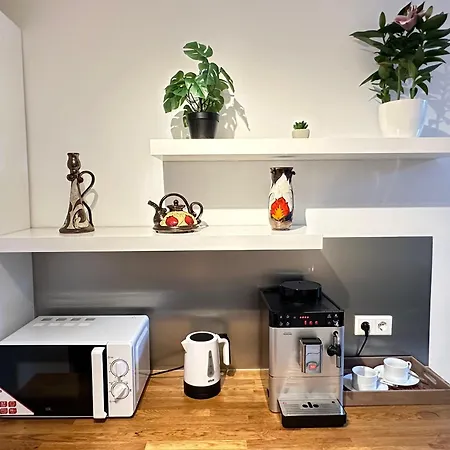 Cozy & Stylish Space With Parking Privatunterkunft *